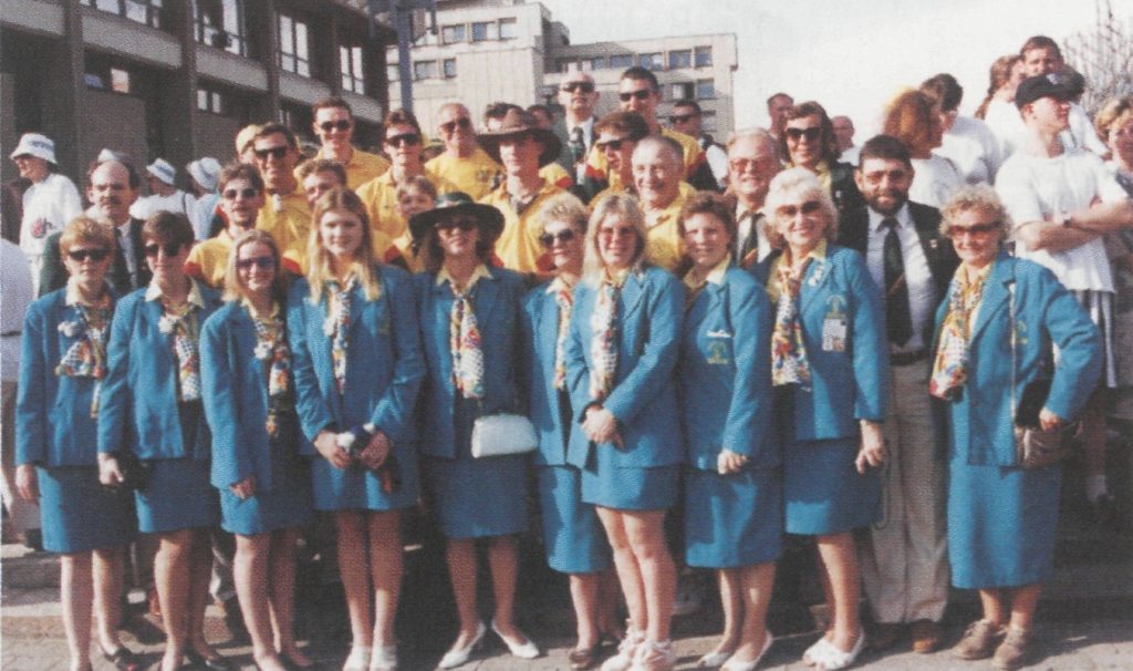 Australijos lietuviai sportininkai Vilniuje per V PLSŽ (1995)