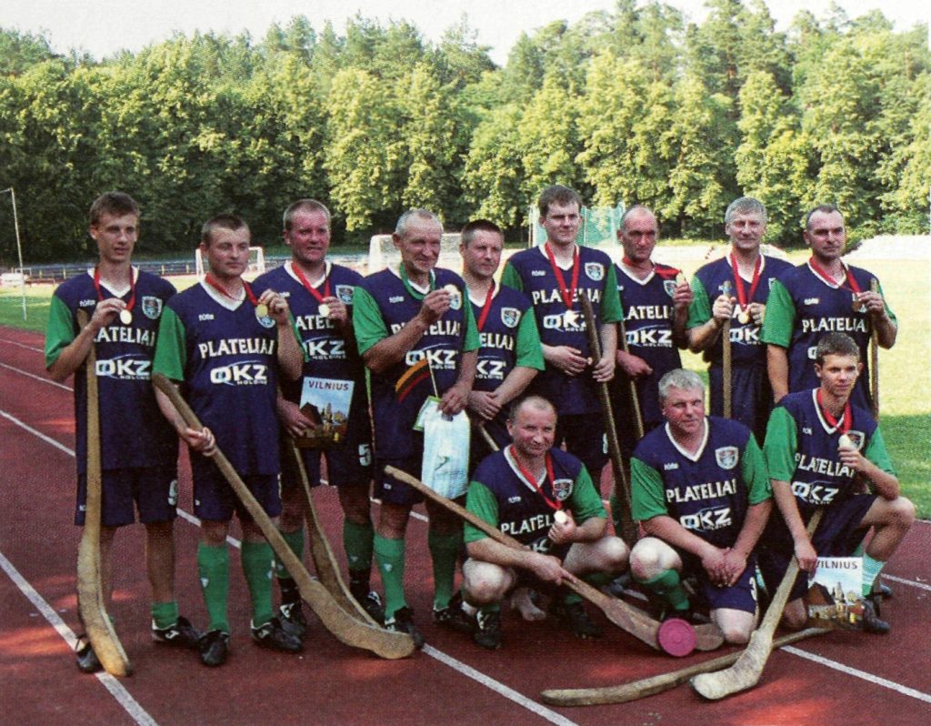 2009 pasaulio lietuvių sporto žaidynių ritinio varžybų nugalėtoja – Platelių komanda