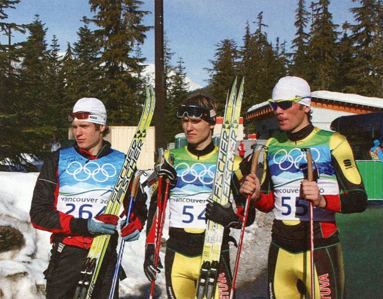 Lietuvos slidininkai (iš kairės) M. Strolia, M. Vaičiulis ir A. Novoselskis 2010 Vankuverio žiemos olimpinėse