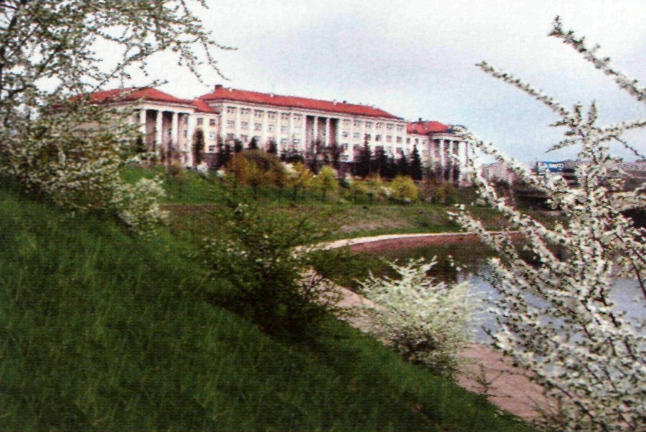 Lietuvos edukologijos universiteto centriniai rūmai