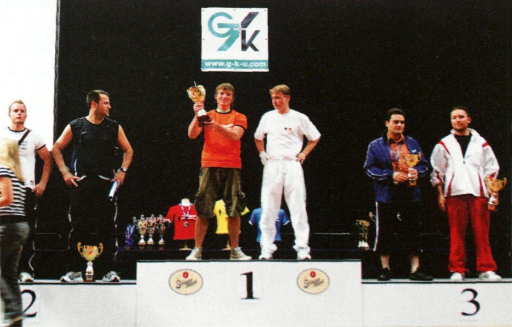 2008 Tecball pasaulio čempionanto 1 vietos laimėtojas T. Meldaikis (kairėje) su F. Kalinjonu (Collignon, Belgija)