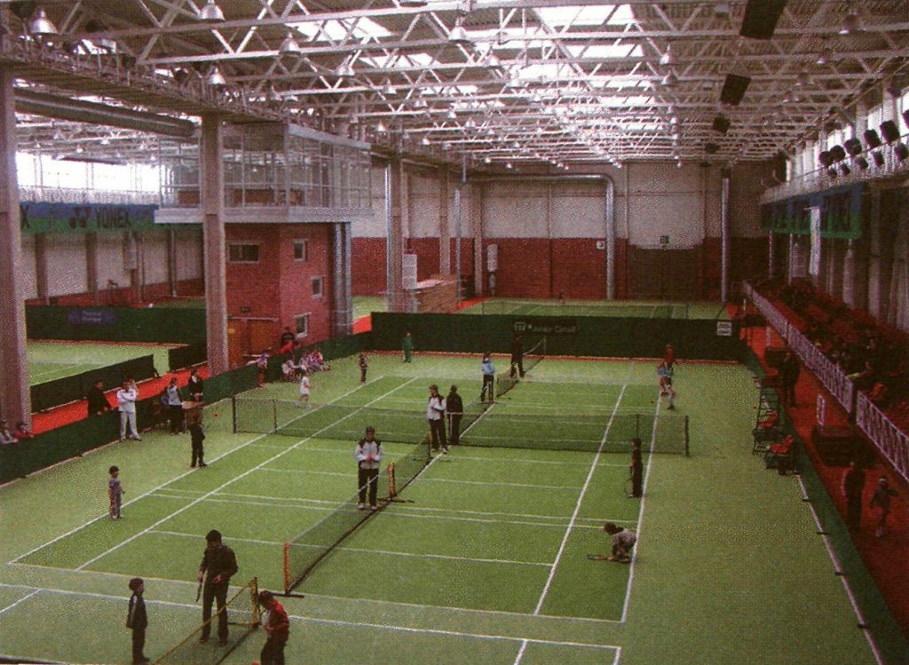 Šiaulių teniso mokyklos vidaus teniso kortai