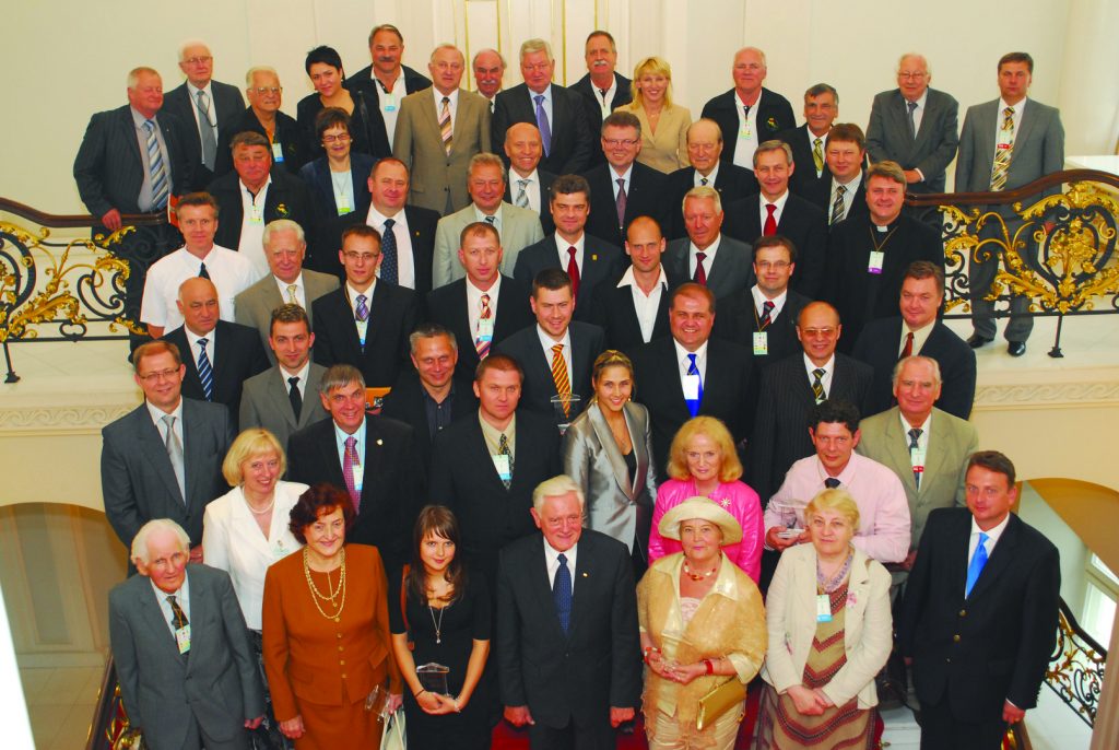 VIII pasaulio lietuvių sporto žaidynių delegacijų vadovų ir organizatorių priėmimas pas Lietuvos Respublikos Prezidentą V. Adamkų (2009)