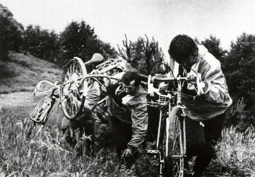 Dviračių turizmo technikos varžybos III Lietuvos profsąjungų turistų sąskrydyje (1982 Alytus)