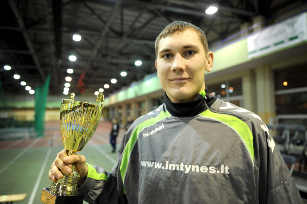 Knystautas Mantas