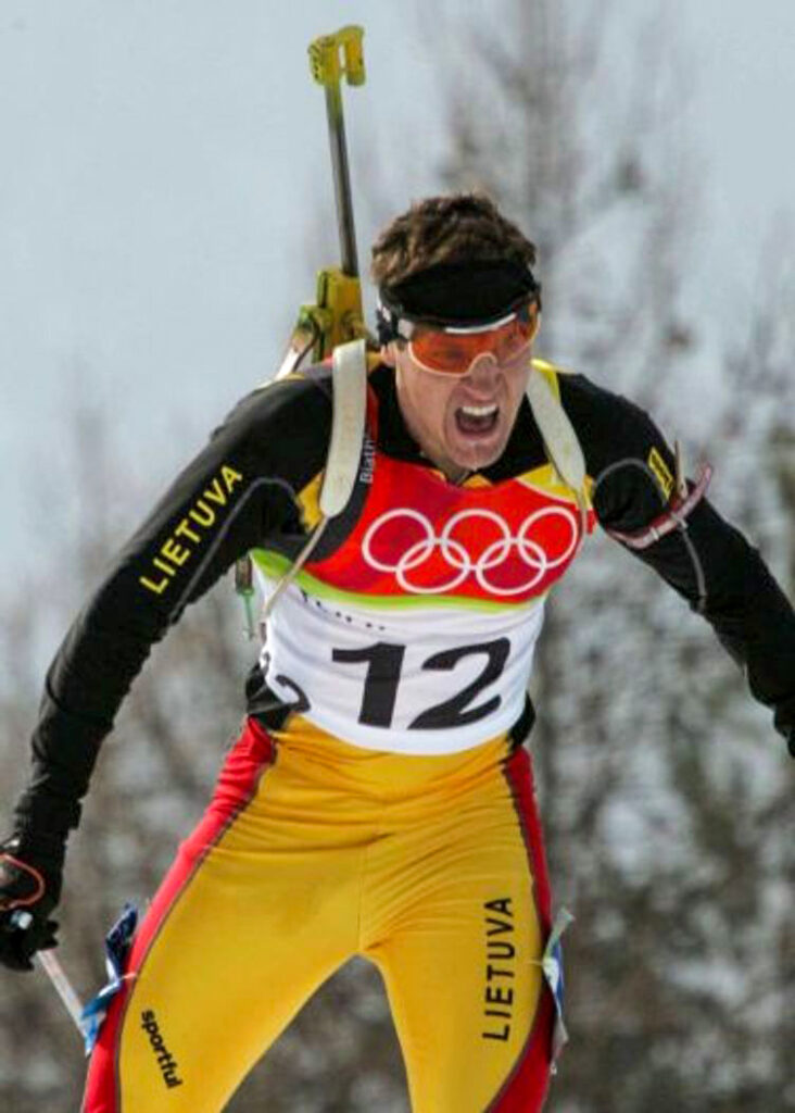 Slidiinkas Karolis Zlatkauskas šliuožia slidėmis